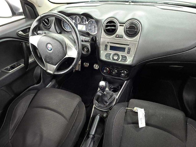 Alfa romeo mito 1.4 distinctive | rf-272-v - afbeelding 14 van  14
