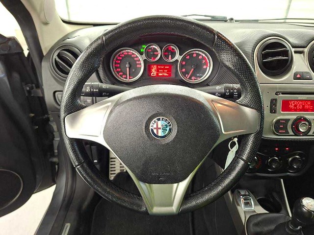 Alfa romeo mito 1.4 distinctive | rf-272-v - afbeelding 3 van  15