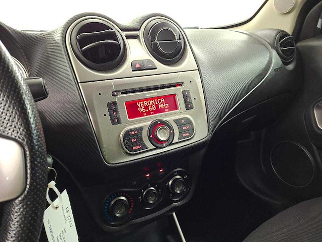 Alfa romeo mito 1.4 distinctive | rf-272-v - afbeelding 14 van  15