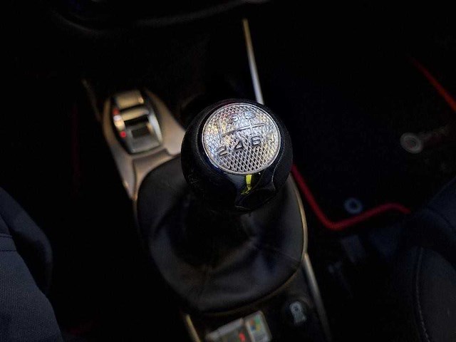 Alfa romeo mito 1.4 distinctive | xk-400-f - afbeelding 2 van  13