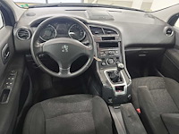Alfa romeo mito 1.4 t centenario; 20-nbr-1 - afbeelding 4 van  6