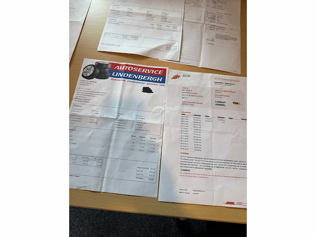 Alfa romeo mito 1.4 t centenario* , 65-nlh-5 - afbeelding 21 van  23