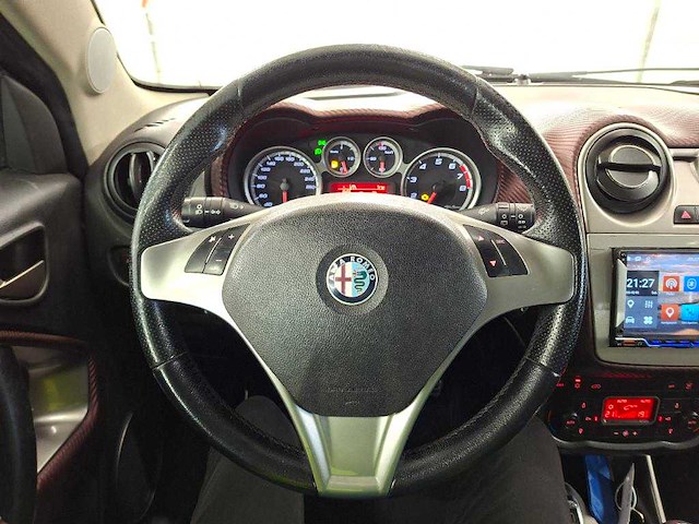 Alfa romeo mito 1.4 t distinctive; 44-jrr-2 - afbeelding 4 van  16