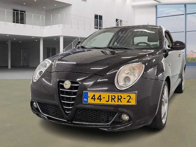 Alfa romeo mito 1.4 t distinctive; 44-jrr-2 - afbeelding 1 van  16