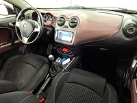 Alfa romeo mito 1.4 t distinctive; 44-jrr-2 - afbeelding 16 van  16
