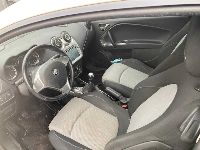Alfa romeo mito 1.4 t progression, 06-jts-9 - afbeelding 8 van  9