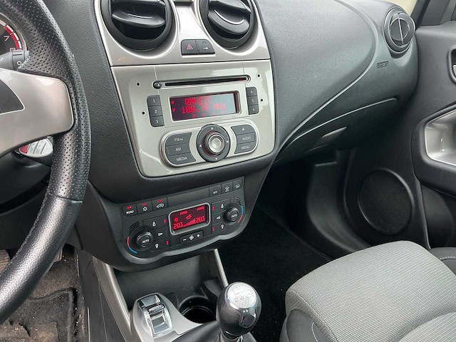 Alfa romeo mito personenauto - afbeelding 8 van  20