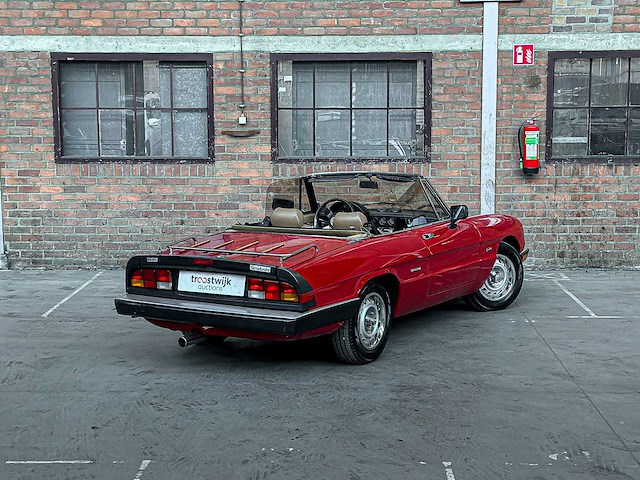 Alfa romeo spider 2.0 118pk 1987, ns-842-f - afbeelding 2 van  34
