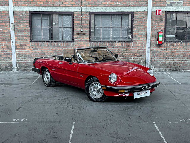 Alfa romeo spider 2.0 118pk 1987, ns-842-f - afbeelding 32 van  34