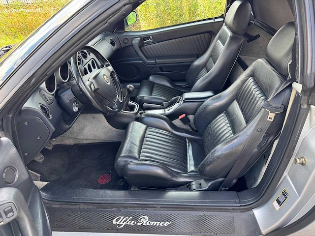 Alfa romeo spider 2.0-16v t.spark, 09-lsh-8 - afbeelding 23 van  45