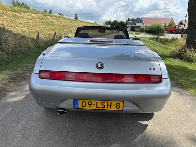 Alfa romeo spider 2.0-16v t.spark, 09-lsh-8 - afbeelding 19 van  45
