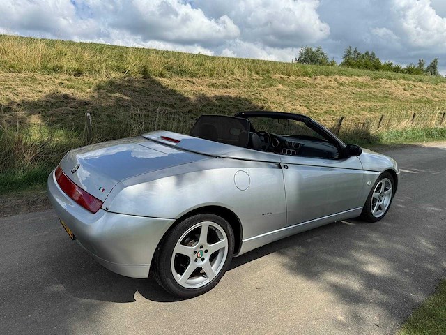 Alfa romeo spider 2.0-16v t.spark, 09-lsh-8 - afbeelding 26 van  45