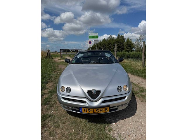 Alfa romeo spider 2.0-16v t.spark, 09-lsh-8 - afbeelding 26 van  43