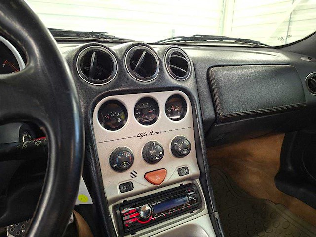 Alfa romeo spider 2.0-16v t.spark, 28-nll-5 - afbeelding 2 van  12