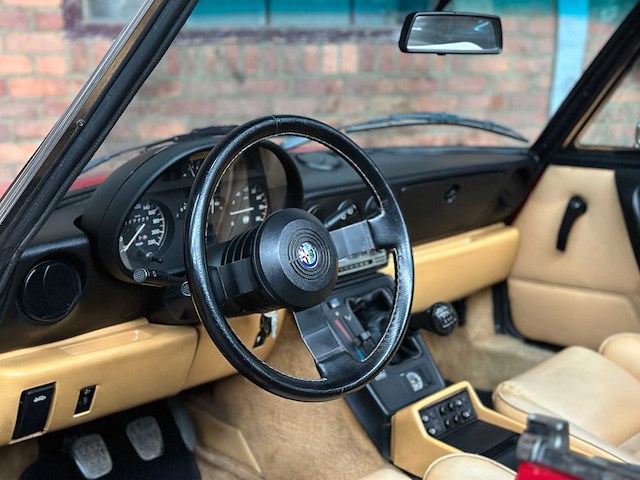 Alfa romeo spider 2000 2.0 118pk 1992, 56-rl-tr - afbeelding 17 van  34