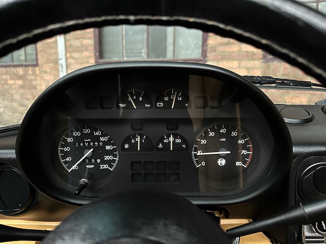 Alfa romeo spider 2000 2.0 118pk 1992, 56-rl-tr - afbeelding 22 van  34