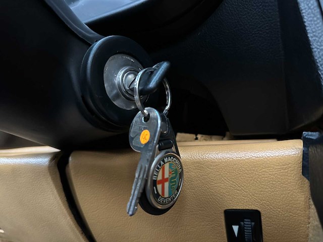 Alfa romeo spider 2000 2.0 118pk 1992, 56-rl-tr - afbeelding 34 van  34