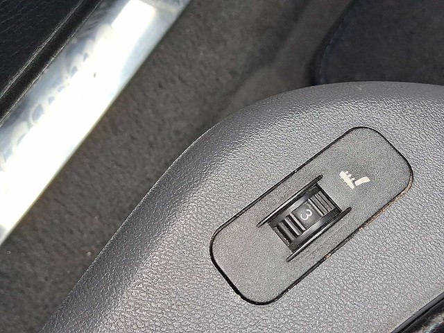 Alfa romeo spider 2.2 jts 2007 | ts-648-s - afbeelding 24 van  39