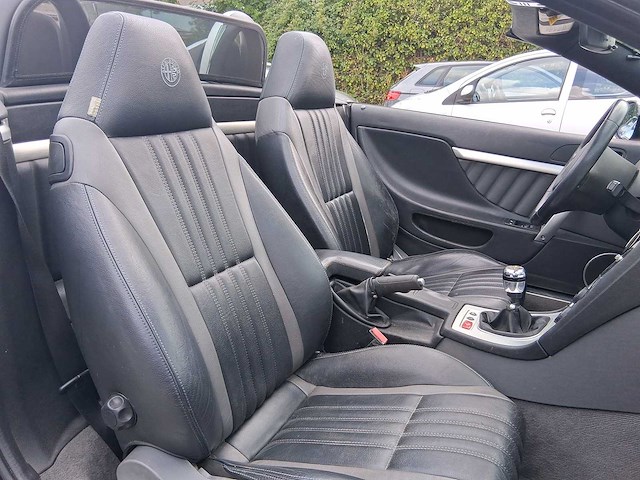 Alfa romeo spider 2.2 jts 2007 | ts-648-s - afbeelding 31 van  39