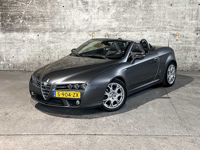 Alfa romeo spider 2.2 jts exclusive 185pk 2008, s-904-zx youngtimer - afbeelding 23 van  46