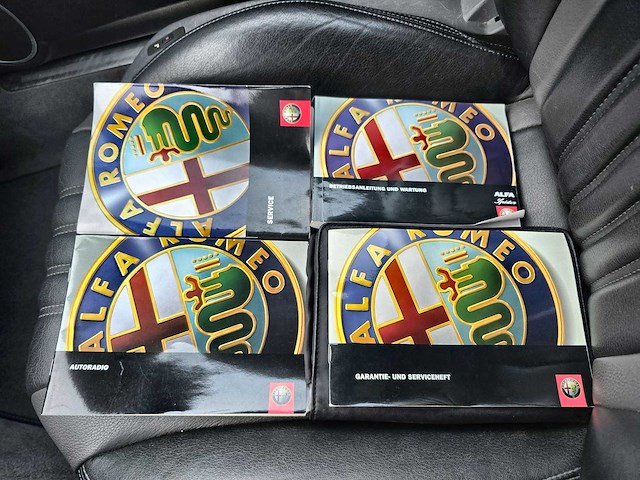 Alfa romeo spider 2.2 jts exclusive | ts-648-s - afbeelding 29 van  38