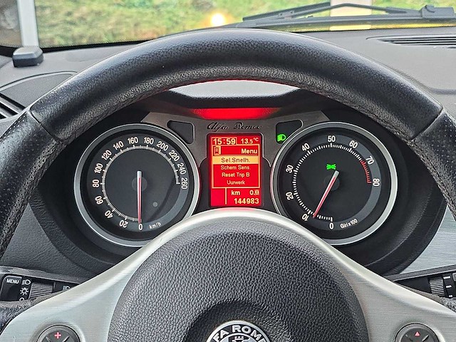 Alfa romeo spider 2.2 jts exclusive | ts-648-s - afbeelding 34 van  38