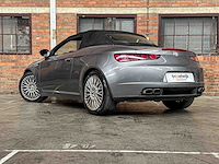Alfa romeo spider 2.4 jtdm 200pk 2007 - afbeelding 14 van  36