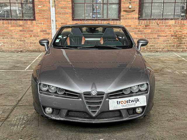 Alfa romeo spider 2.4 jtdm 200pk 2007 - afbeelding 6 van  36