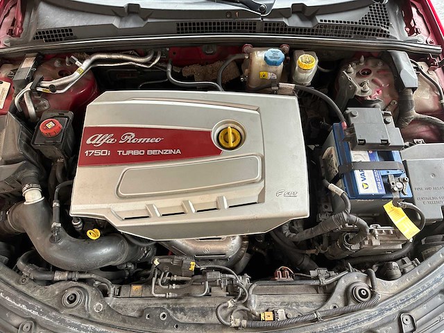 Alfa romeo spider tbi 1.8 200pk 2010 - afbeelding 36 van  38