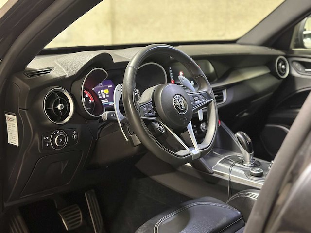 Alfa romeo stelvio 2.0 t awd b-tech 200pk 2020 (origineel-nl), h-177-fb - afbeelding 8 van  45