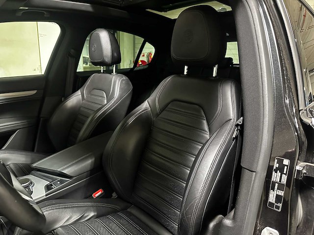 Alfa romeo stelvio 2.0 t awd b-tech 200pk 2020 (origineel-nl), h-177-fb - afbeelding 21 van  45