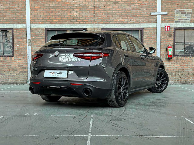 Alfa romeo stelvio 2.0 t awd super 200pk 2018 (origineel-nl), rt-553-h - afbeelding 30 van  38
