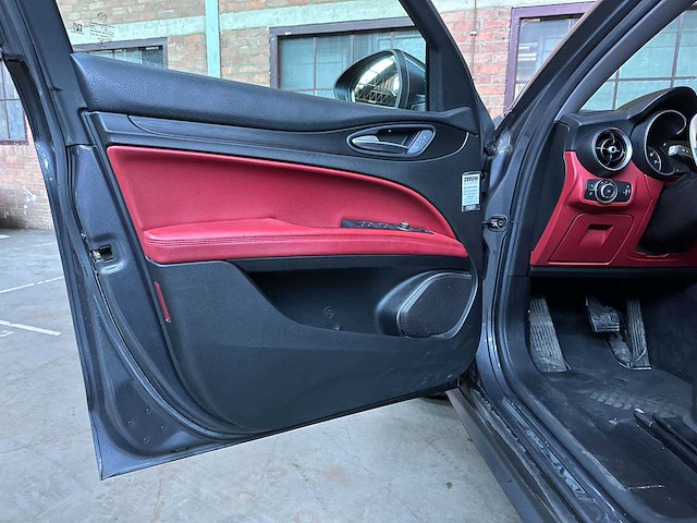 Alfa romeo stelvio 2.0 t awd super 200pk 2018 (origineel-nl), rt-553-h - afbeelding 18 van  38