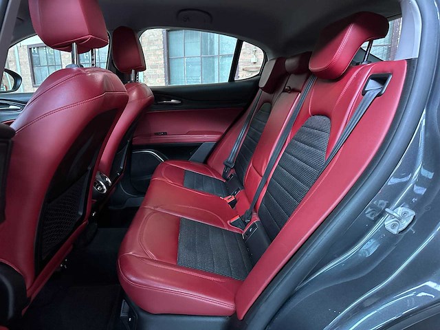 Alfa romeo stelvio 2.0 t awd super 200pk 2018 (origineel-nl), rt-553-h - afbeelding 35 van  38