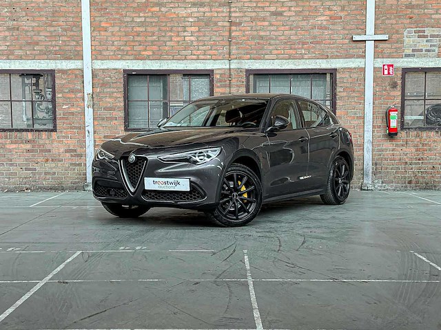 Alfa romeo stelvio 2.0 t awd super 200pk 2018 (origineel-nl), rt-553-h - afbeelding 2 van  38