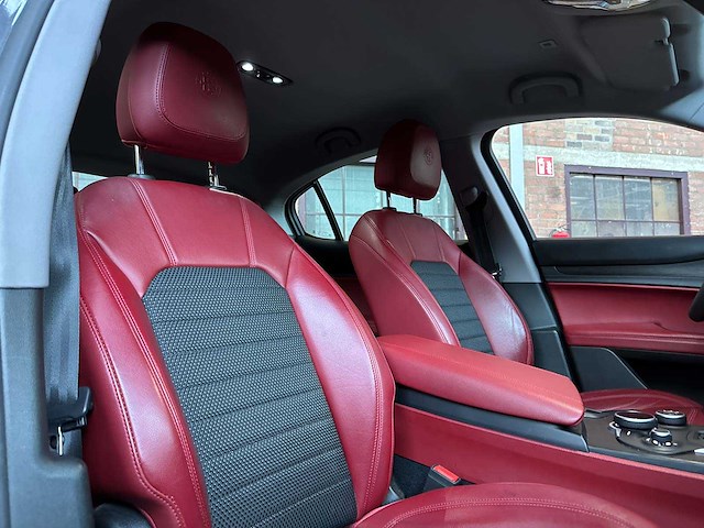 Alfa romeo stelvio 2.0 t awd super 200pk 2018 (origineel-nl), rt-553-h - afbeelding 38 van  38