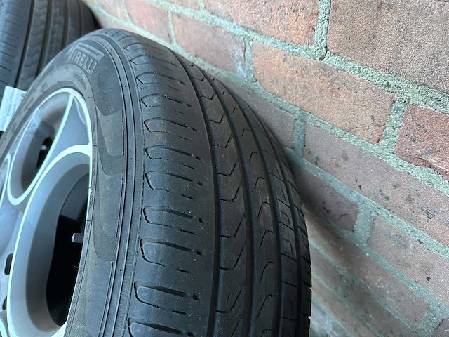 Alfa romeo stelvio 2.0 t awd super 200pk 2018 (origineel-nl), rt-553-h - afbeelding 28 van  38