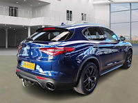 Alfa romeo stelvio 2.0 t awd super automaat; rn-995-g - afbeelding 16 van  22