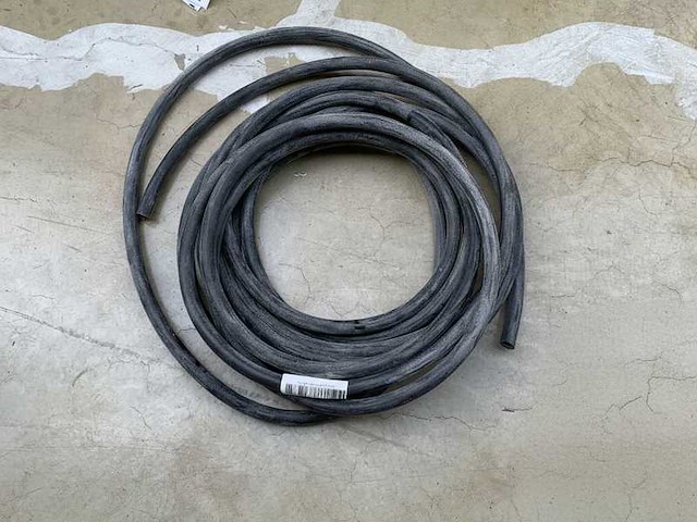 Alfagomma 10 bar (150 psi) l-375 car heater hot water - afbeelding 1 van  2