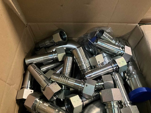 Alfagomma hydrauliek pilaren - afbeelding 2 van  4