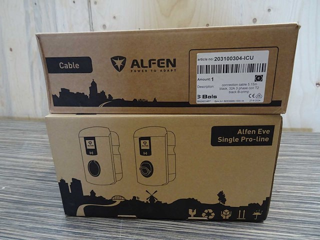 Alfen - single pro 3ph c 32a rfid alb pd - wandlaadbox met kabel 5m - afbeelding 1 van  3