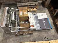 Alfer winkel meubilair display - afbeelding 1 van  2