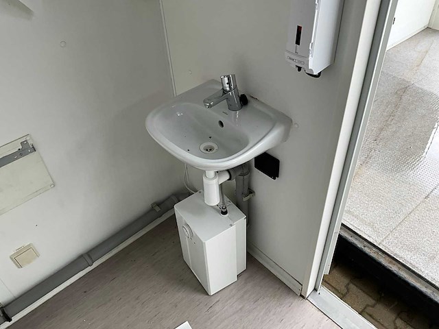 Algeco bxs36 toilet unit - afbeelding 19 van  21