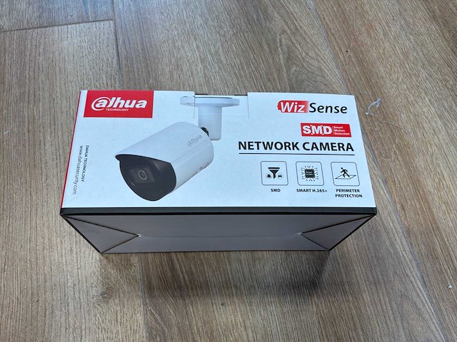 Alhua beveiligingscamera (24x) - afbeelding 1 van  4