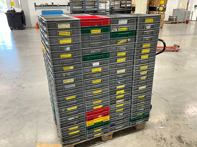 Alibert magazijnkrat 21006 40x30x7cm - stapelkrat (224x) - afbeelding 1 van  2