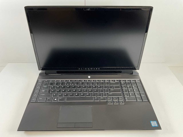 Alienware m15 r6 15.3”, core(tm) i7 11th gen, 32 gb ram, 1 tb nvme, nvidia geforce rtx 3080 8 gb laptop - afbeelding 1 van  7