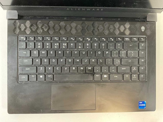 Alienware m15 r6 15.3”, core(tm) i7 11th gen, 32 gb ram, 1 tb nvme, nvidia geforce rtx 3080 8 gb laptop - afbeelding 4 van  7