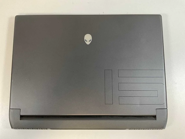 Alienware m15 r6 15.5”, core(tm) i7 11th gen, 32 gb ram, 2x 1 tb nvme, nvidia geforce rtx 3080 mobile 8gb laptop - afbeelding 4 van  8