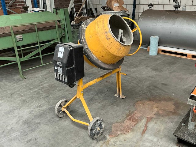 Alko 1402hr betonmixer - afbeelding 1 van  3