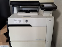 All-in-one hp, laserjet pro 300 color - afbeelding 2 van  9